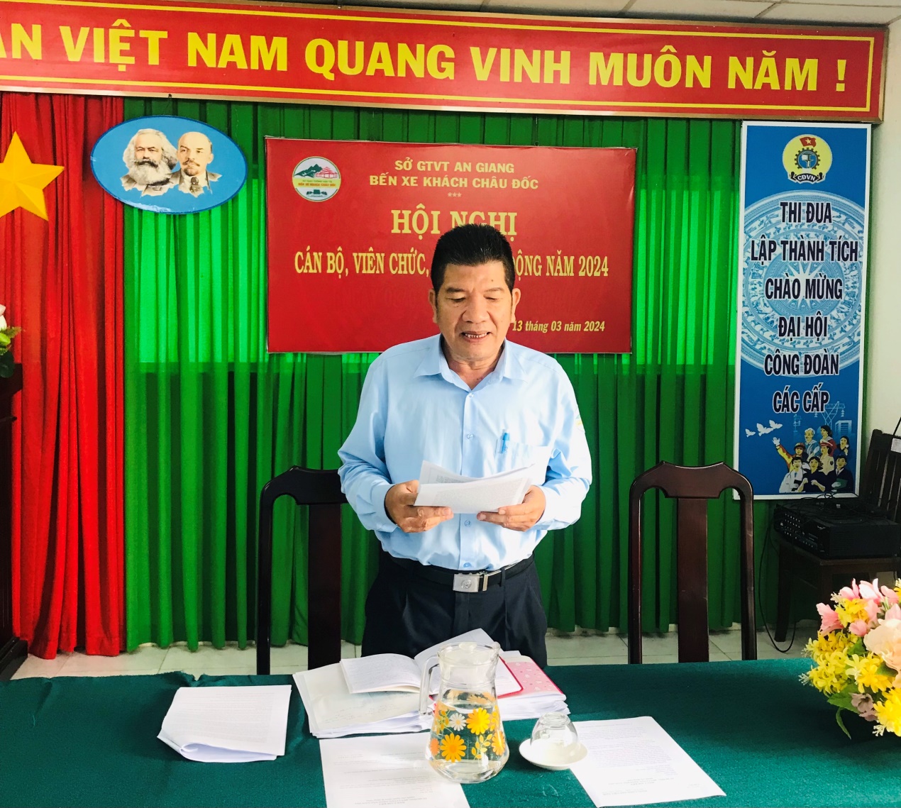 Tổ chức triển khai chuyên đề năm 2024 “An Giang học tập  và làm theo tấm gương Bác Hồ, Bác Tôn về chăm lo đời sống nhân dân”